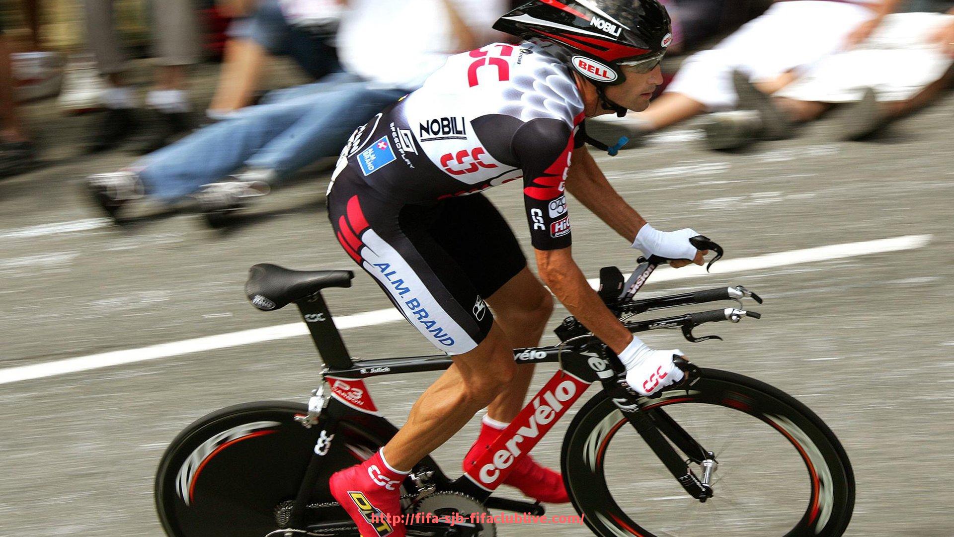 世俱杯直播-世俱杯球队历史战绩回顾及辉煌瞬间总结